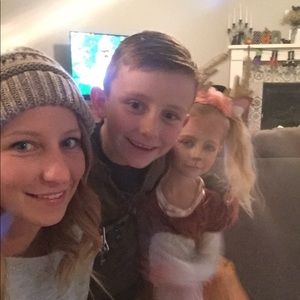 Meet your Posher, Candice